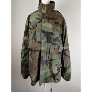 US Military Cold Weather Coat Field Jacket Adult Small Woodland Camo - Blemished
